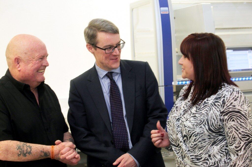 Professor Patrick Chinnery having a chat with Leslie Hedley and his daughter Terri Parker