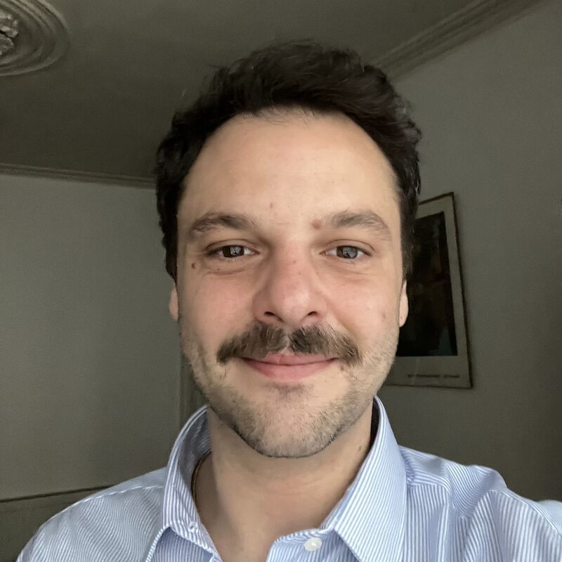 Paolo Headshot