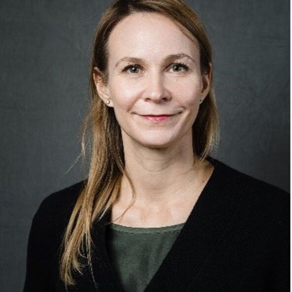 Associate Professor Ruth Horn Headshot