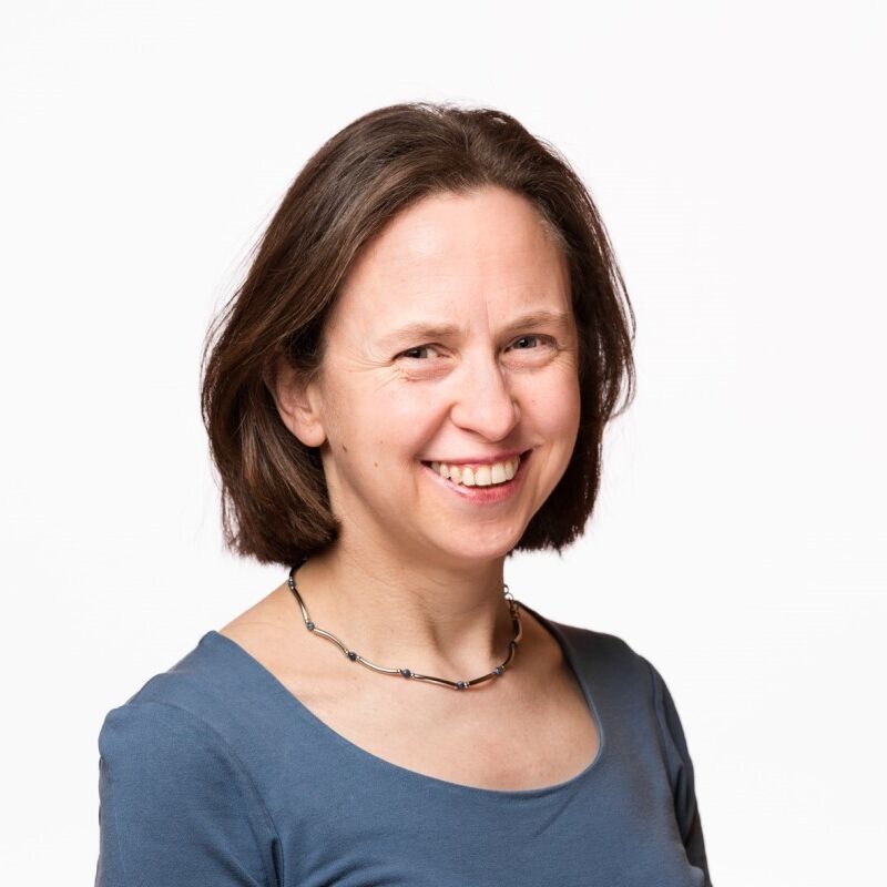 Nicola Perrin headshot